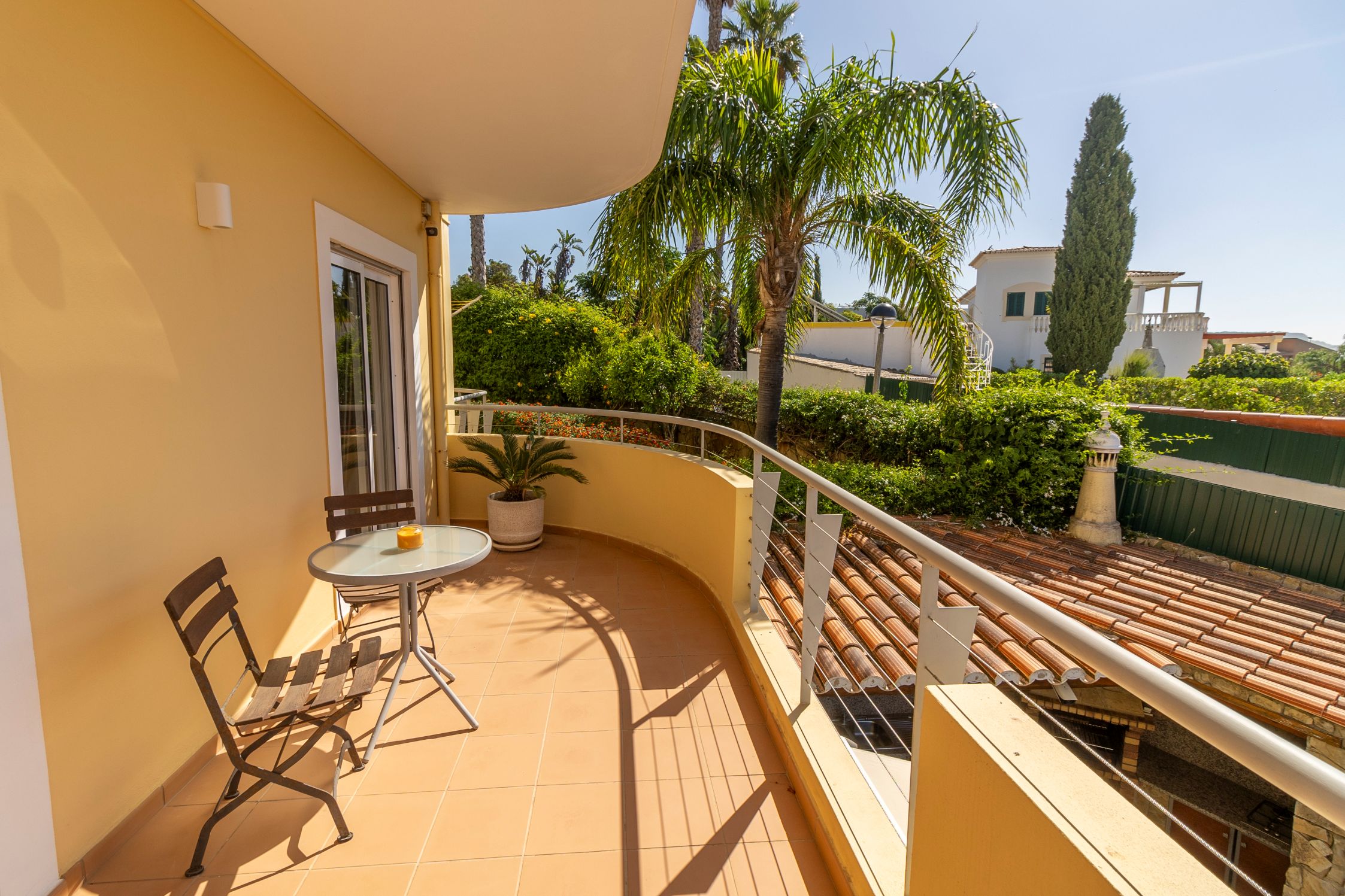 Casa Beladea — pool and jacuzzi